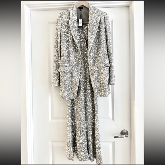 NWT Sequin Suit - Picture 3 of 3